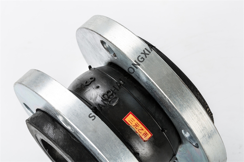 碳钢法兰卧式多级泵橡胶接头应该如何除酸？