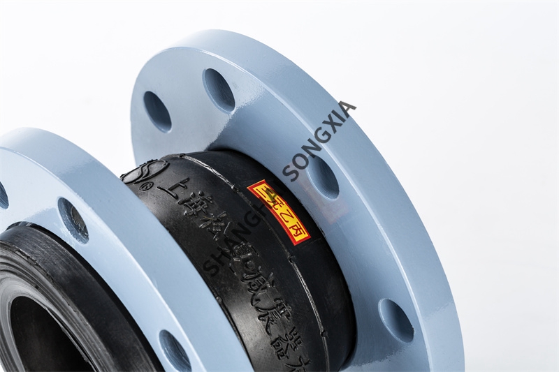 碳钢法兰无压供水设备橡胶接头如何安装